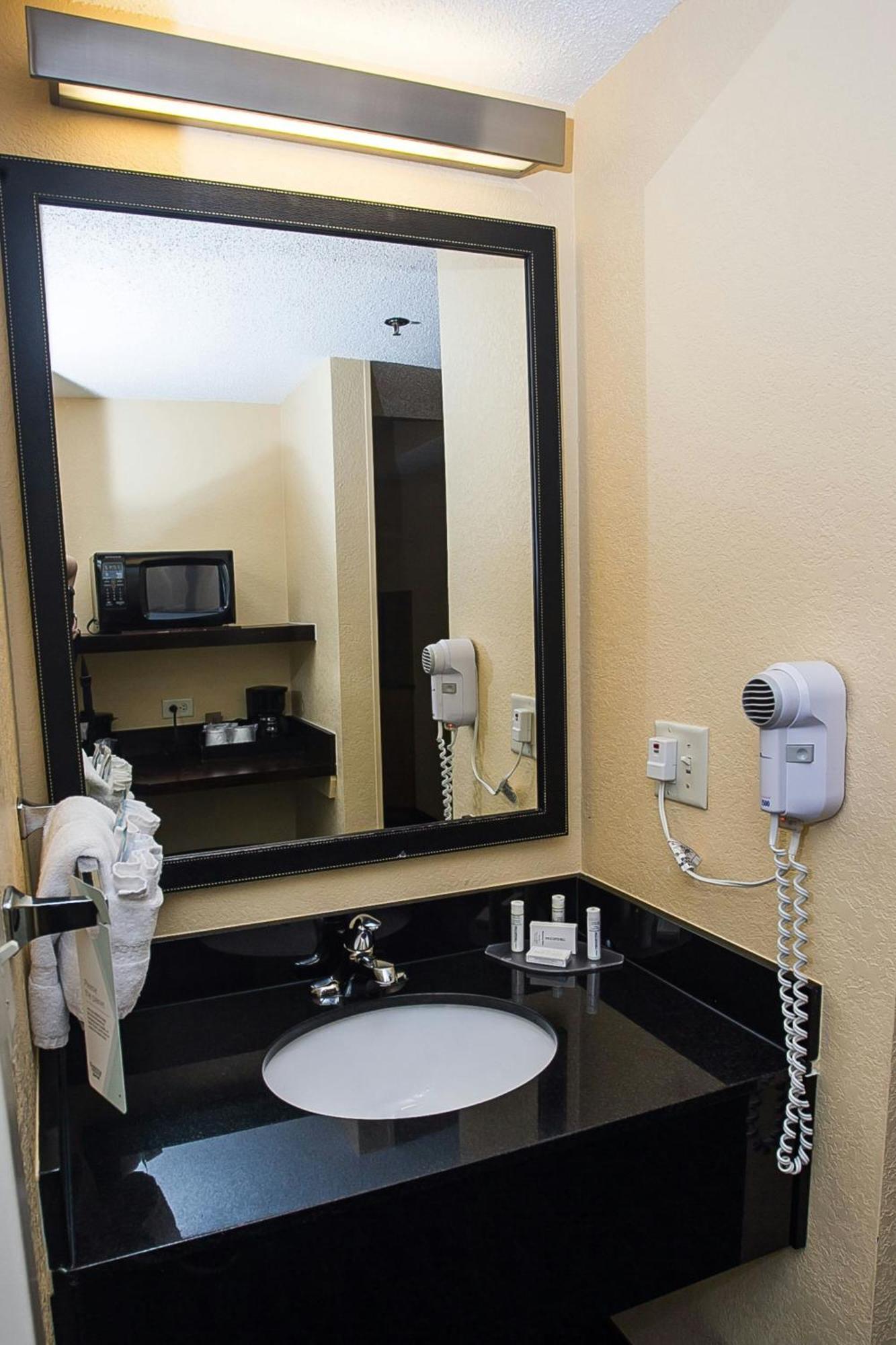 Fairfield Inn & Suites By Marriott Boston Milford Eksteriør billede