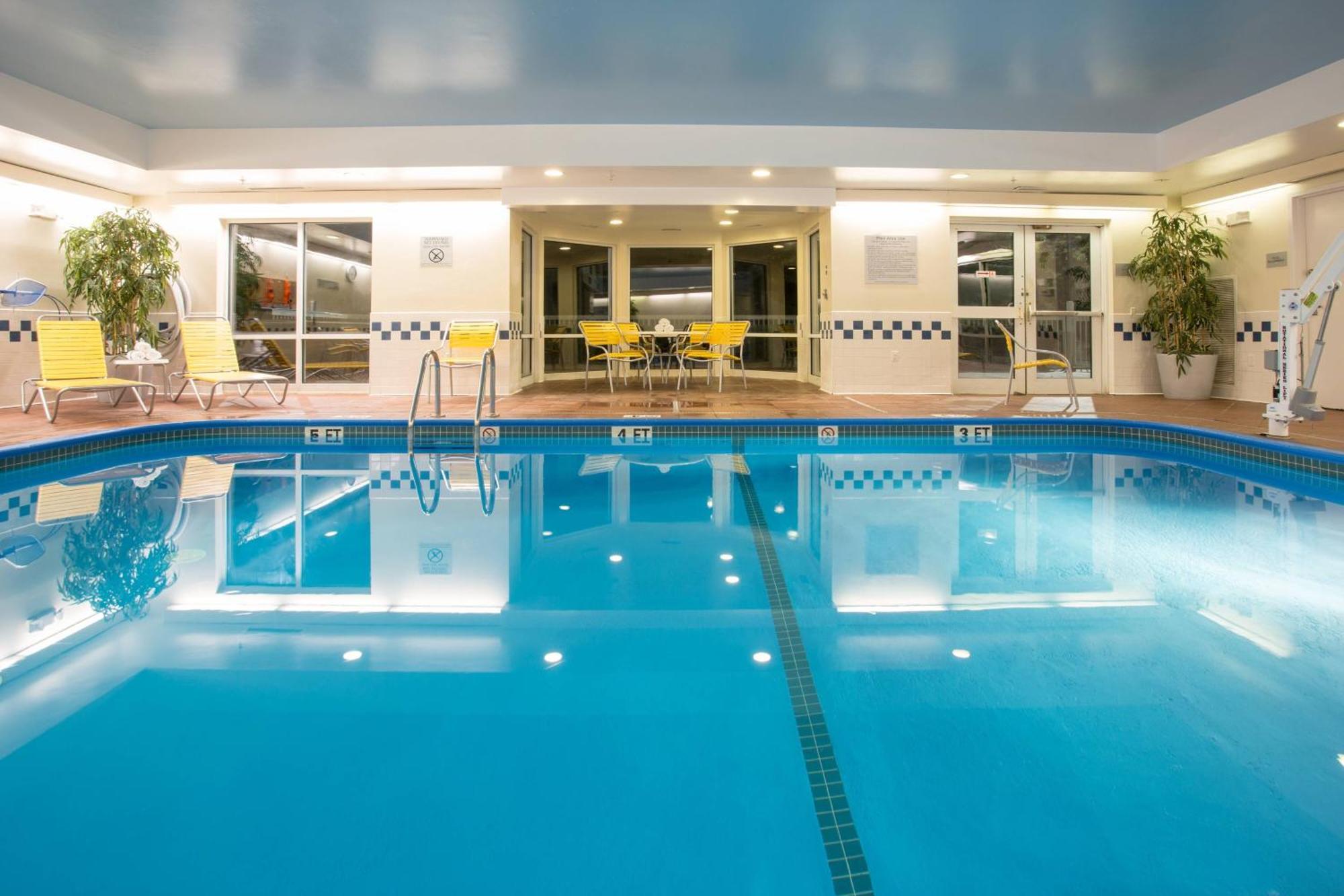 Fairfield Inn & Suites By Marriott Boston Milford Eksteriør billede