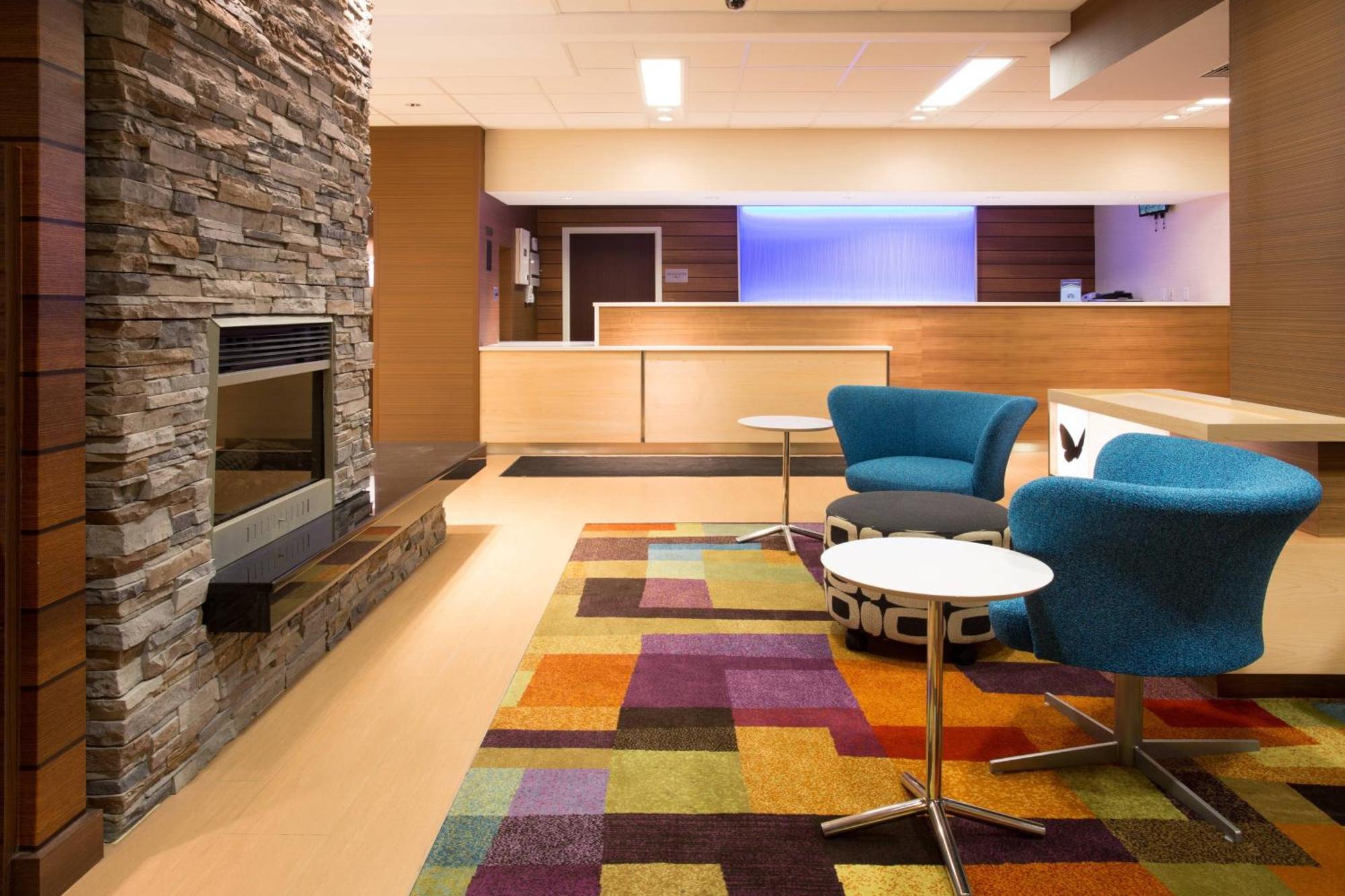 Fairfield Inn & Suites By Marriott Boston Milford Eksteriør billede